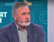 Доц. Ангел Кунчев: Грипът се разпространява по-бързо, но протича по-леко