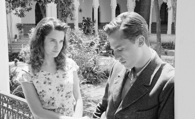 На 16 януари 2026 г тръгва в разпространение Чужденецът на