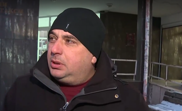 Мъж от Плевен вече дни наред не може да мине