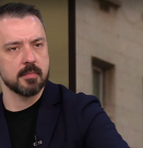 Анализатор: Трябва да се направи нещо, което идва от собствената ти воля, а не да играеш по свирката на някого