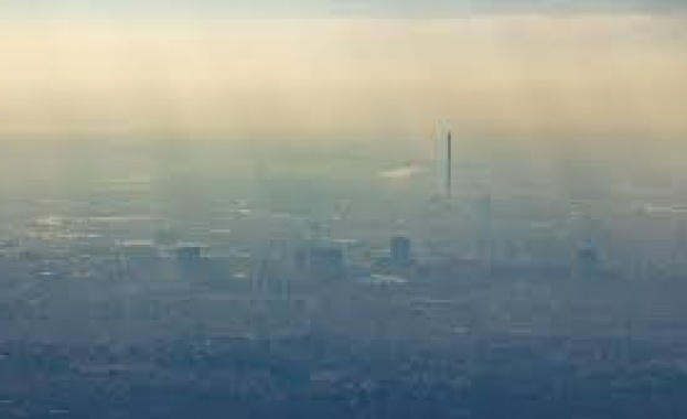 Въздухът в София тази сутрин е в жълтата зона по