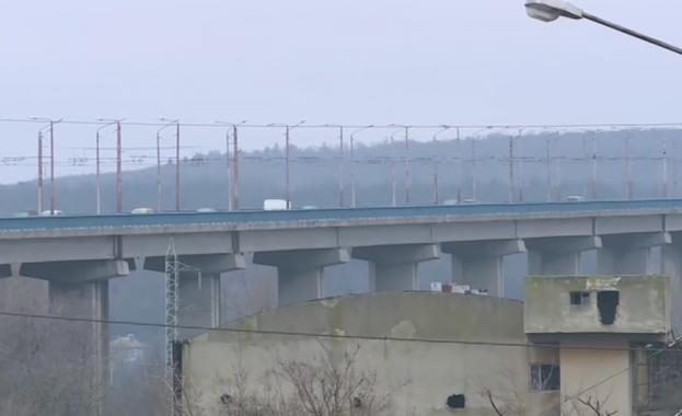 Състоянието на Аспаруховия мост е устойчиво но съоръжението се нуждае