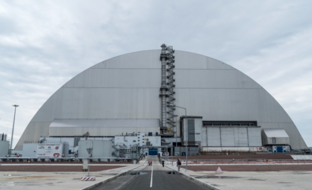 Чернобилската атомна електроцентрала в Украйна тази сутрин е останала напълно