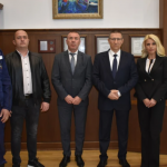 Сарафов награди трима полицаи, участвали в разкриването на инкасо грабеж