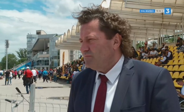 Името на олимпиеца Николай Бухалов се замеси в дублирани договори