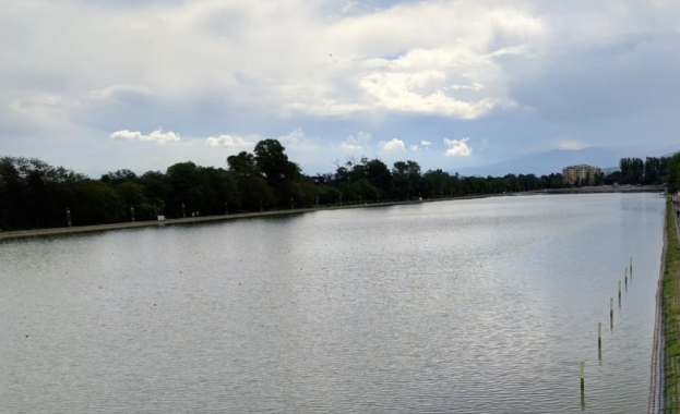 Млада жена е спасена от удавяне и премръзване след падане