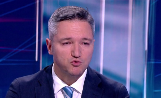 Всеки разумен прочит на тази харта би трябвало да накара