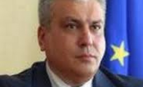 Доц. Атанас Атанасов: Годишната инфлация за април надмина седем процента