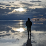 Издигни се над бурята и...