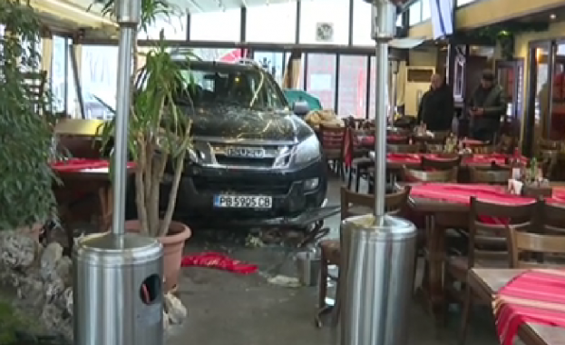 По чудо без жертви и сериозно пострадали се размина инцидент