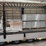 Над 700 000 къса контрабандни цигари в термопанели откриха митническите служители на МП Лесово