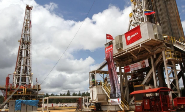 Износът на венецуелски петрол под контрола на САЩ се е