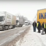 „Дунав мост 2“ блокиран: Камиони закъсаха, шофьори чакат с часове