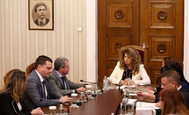 ИТН пред държавния глава: Служебният премиер не бива да е политическа фигура, каквито са Гюров и Главчев