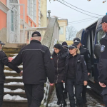 Обвиняемата за насилие над животни в с.Царево жена остава в ареста