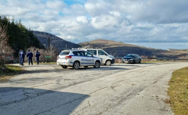 Три тела са намерени до връх Околчица научи NOVA от