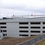 Откриха обновения многоетажен паркинг на столичното летище 