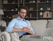 Виртуална кутия за спомени – когато телефонът ти е фотоапарат, архив и дневник