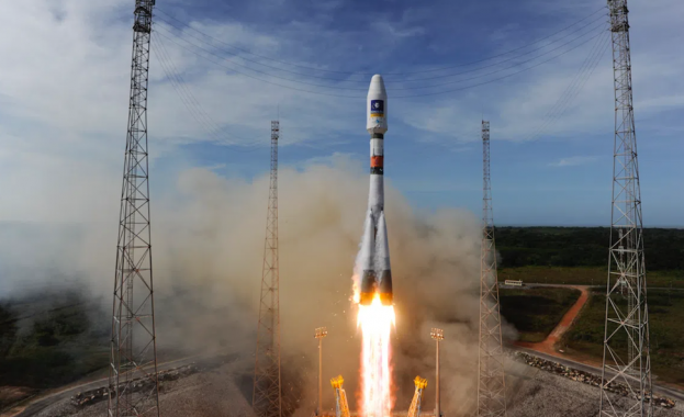 Китай успешно извърши комплексни летателни изпитания на новата ракета носител