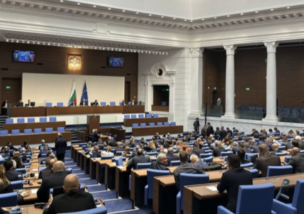 Оставката на Стоил Цицелков стана водеща тема за депутатите в парламента