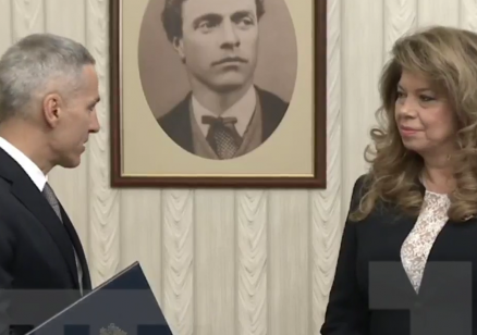 Йотова възложи на Гюров да състави правителство