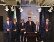 ПП-ДБ: Поне двама души в хижа “Петрохан” най-вероятно са били вербувани от ДАНС - искаме оставката на Деньо Денев