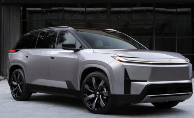 Toyota представи нов Highlander BEV с големи размери изцяло електрически