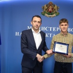 Министър Пешев награди шампиона на двойки от Australian Open Димитър Кисимов