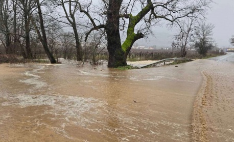 Усложнена обстановка в Петричко заради обилните валежи