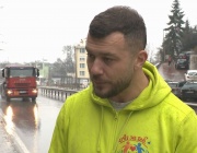 Проблемът с мръсния въздух в София накара граждани сами да се организират и да започнат почистване на бул. „Симеоновско шосе“