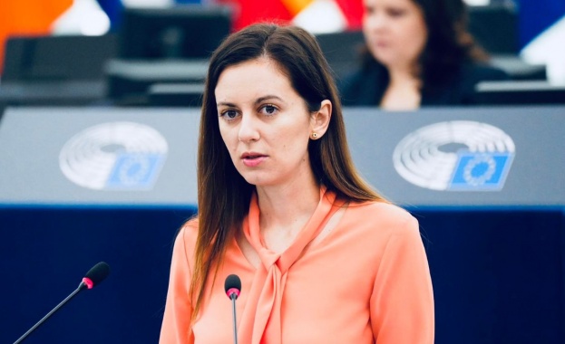 Европарламенът има една ясна отговорност и тя е да упражнява