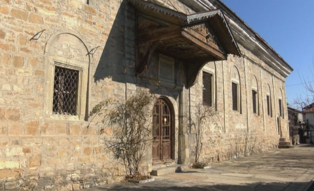 Емблематична църква във Велико Търново се нуждае от основен ремонт