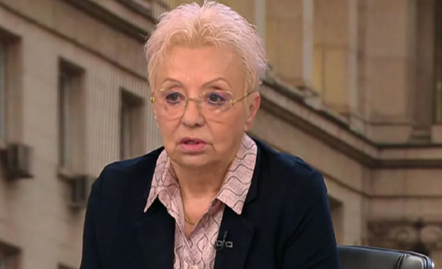 Служебният премиер трябва да отнеме незабавно лиценза на частното училище