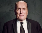 Холивуд скърби за загубата на Робърт Дювал