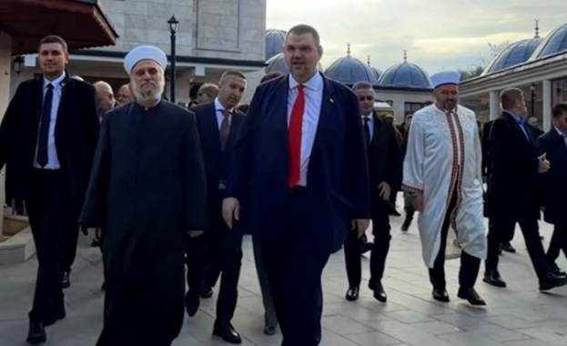 По повод настъпването на свещения месец Рамазан поздравявам нашите сънародници