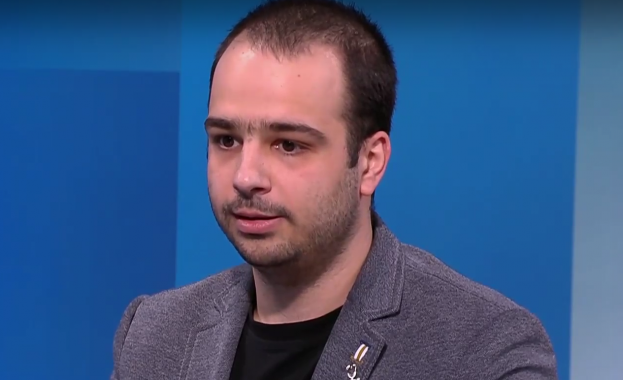 604 ма млади лекари от Медицинския университет в София положиха