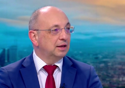 Николай Василев: Правителството се намира в предизборна кампания