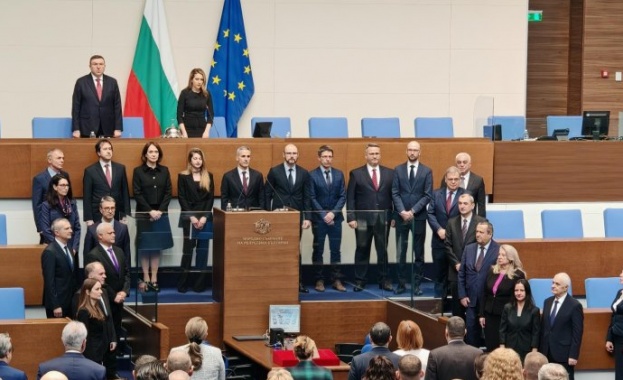 Кабинетът "Гюров" - има ли нужда от вицепремиер за честни избори и добър ли е подборът на министри