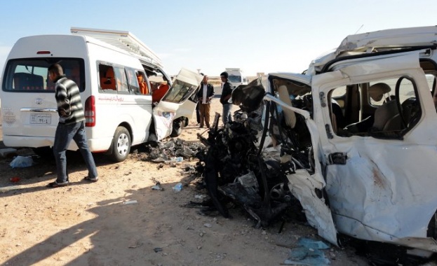 Камиони и пикап се сблъскаха на магистрала в Египет миналия