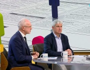 Има ли разлика между заплатите в държавния и в частния сектор