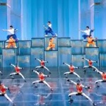 Повече роботи, отколкото артисти на сцената за Китайската Нова година