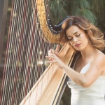 Триумф за българската арфистка Деница Димитрова, завоюювала най-високото отличие в престижен конкурс по арфа в град Лимож