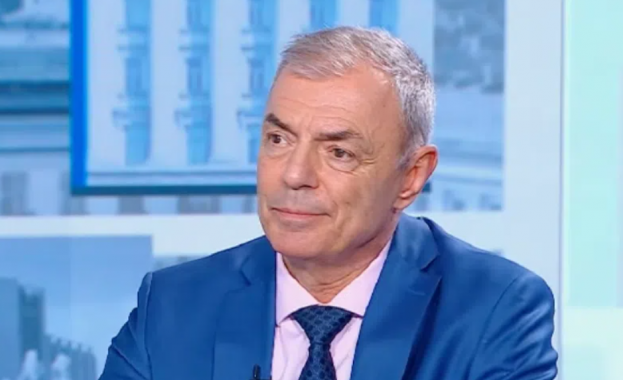 Министър Сергей Игнатов: Училищата няма да бъдат поле за политическа агитация