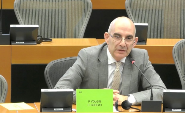 Петър Волгин: Ръководителите на ЕС подариха двеста милиарда евро на Зеленски