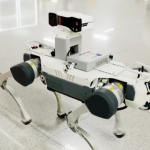 Роботизирани кучета и дронове завземат метростанция в Китай