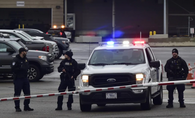 Четирима души са убити при нападение с нож във Вашингтон