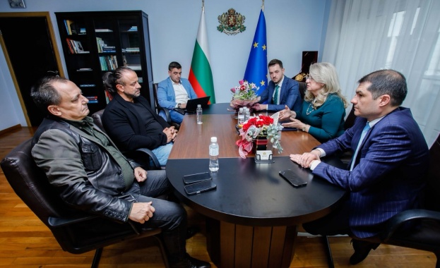 Министър Ирена Георгиева обсъди с бранша контрола в сектора, липсата на  работна ръка и подготовката за Джиро д’Италия