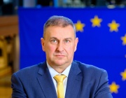 Евродепутатът Емил Радев: Европейските бизнес портфейли ще намалят бюрокрацията за бизнеса