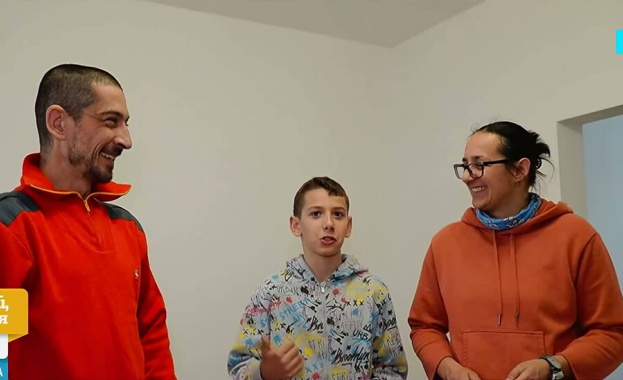 След репортаж в „Здравей, България“: Стотици помогнаха на семейство, останало без дом