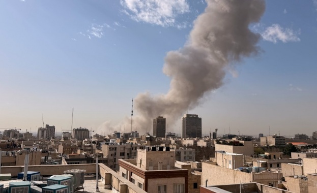 Най-малко 40 са убитите при ракетния удар по девическо училище в Иран